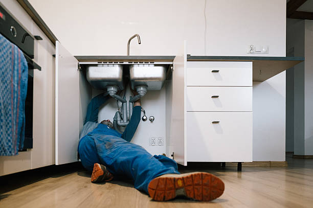 Professional Leak Detection technician working in Bangor, MI